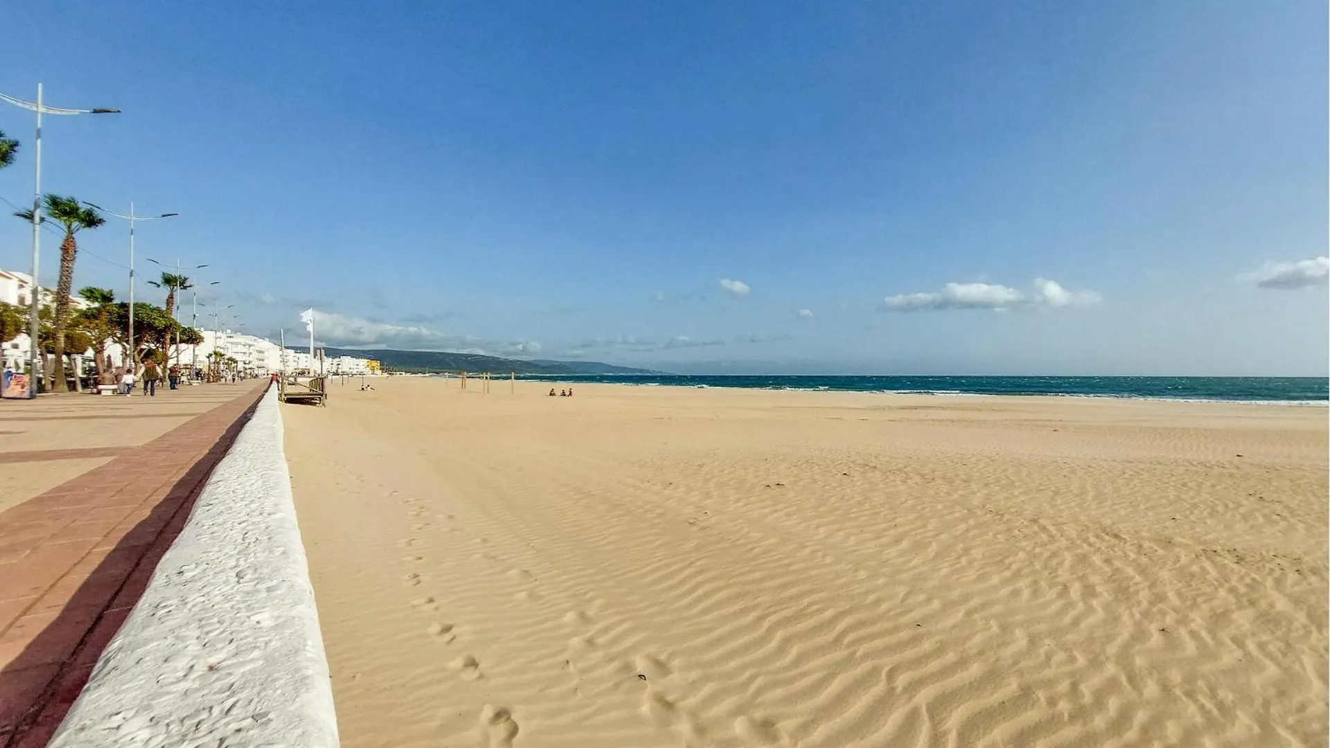 Gorgeous Home In Chiclana De La Frontera Spain